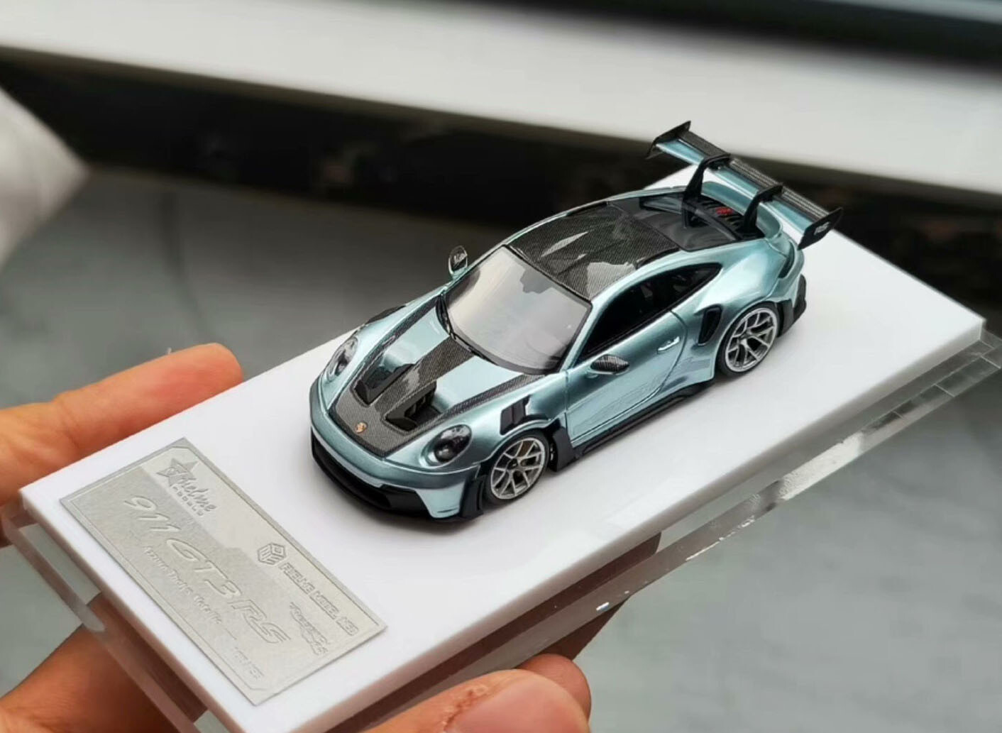 1/64 fuelme ポルシェ Porsche 911 GT3RS 992 green yellow
