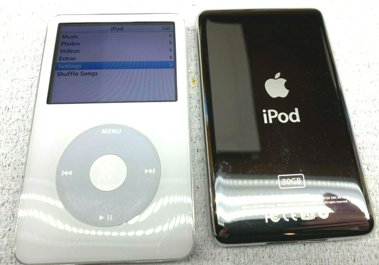 Apple iPod classic 第5世代（30GB →128GB） Apple iPod Classic 5th Generation 30GB Excellent Condition