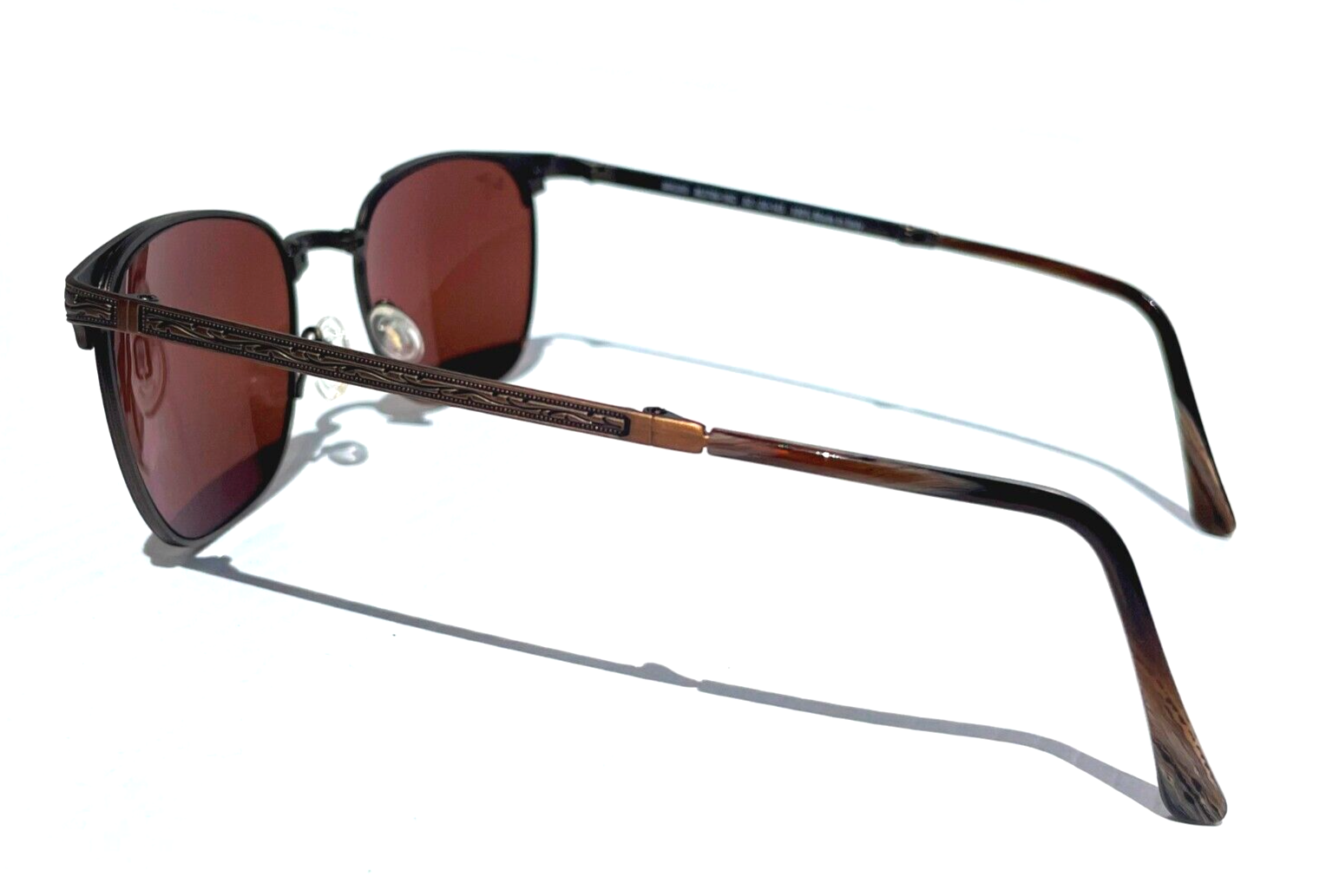 Pre-owned Maui Jim Stillwater Gold Engraved Polarized Bronze Folding Sunglass H706-16c In Brown