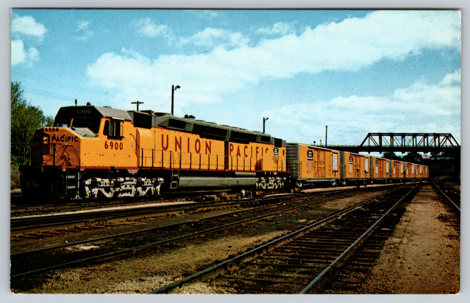 UNION PACIFIC RAILROAD Centennial EMD DDA-40X 6900 Train