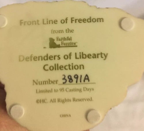 Front Line of Freedom   Faithful Fuzzies Defenders of Libearty Collection Bears