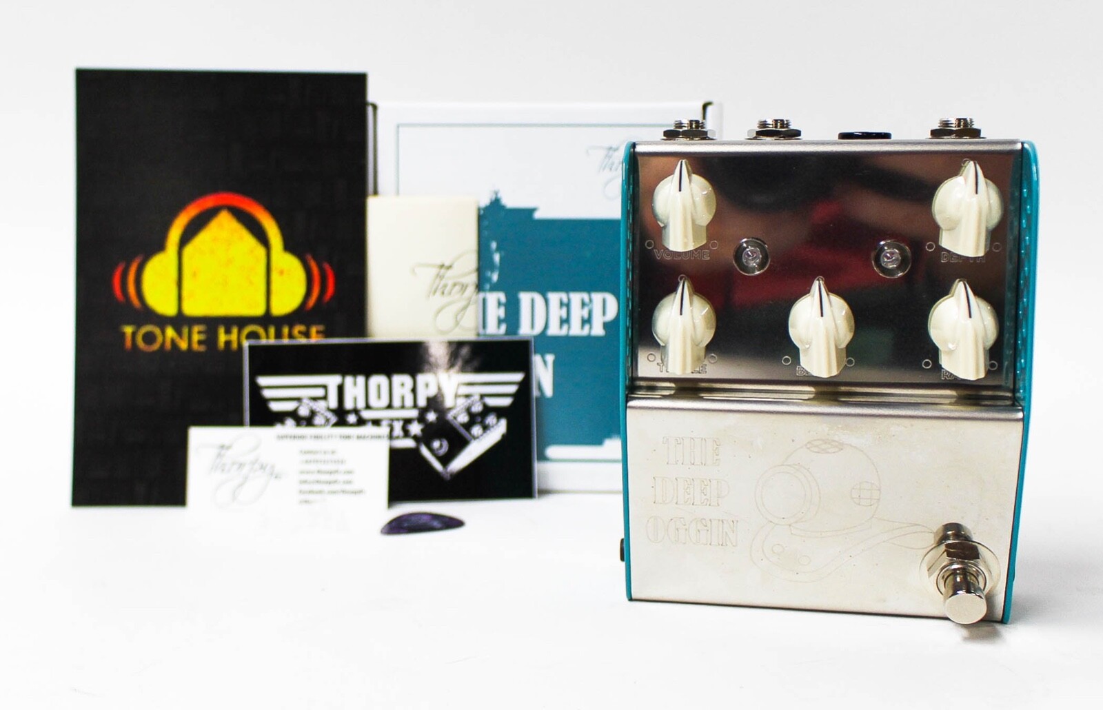 Thorpy FX Deep Oggin Chorus / Vibrato Guitar Effect Pedal