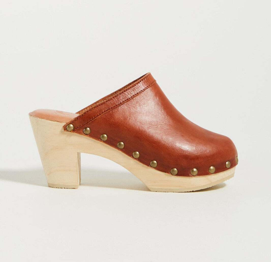 Pre-owned Beek Woodpecker Heeled Clogs Anthropologie Leather Studded Sandals Size 8 In Brown