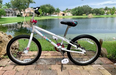 1998 mongoose outer limit