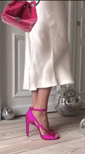 ロングブーツ JIMMY CHOO Fuchsia Satin Ankle Boots JIMMY CHOO Mitsu fringed paneled satin ankle boots