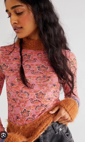 Топ с манжетами Free People Cosmo из сетчатого меха и пушистой сетки с длинным рукавом XS