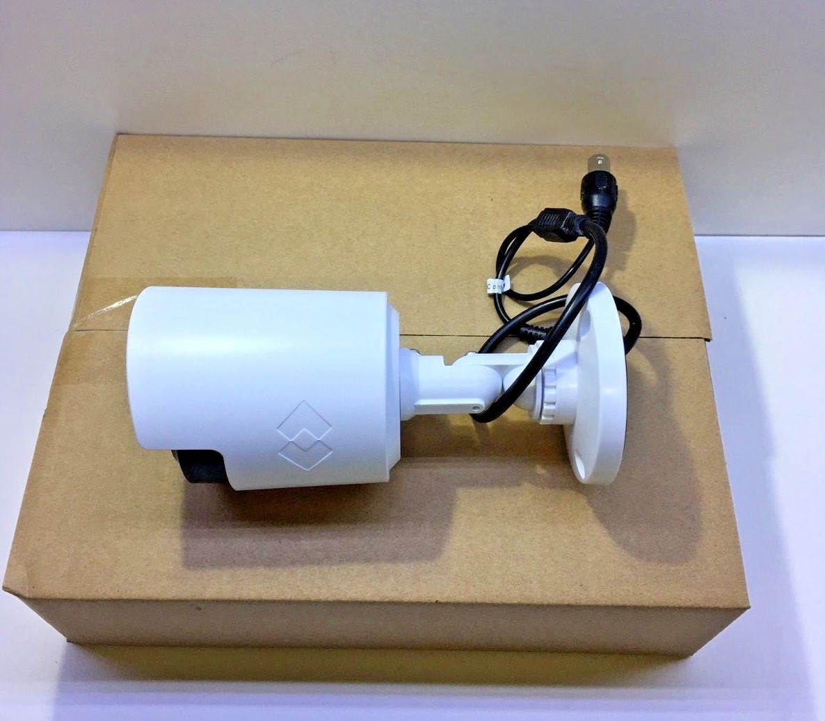 LOREX LBV2531 1080p HD Bullet Security Camera WEATHERPROOF VANDAL PROOF