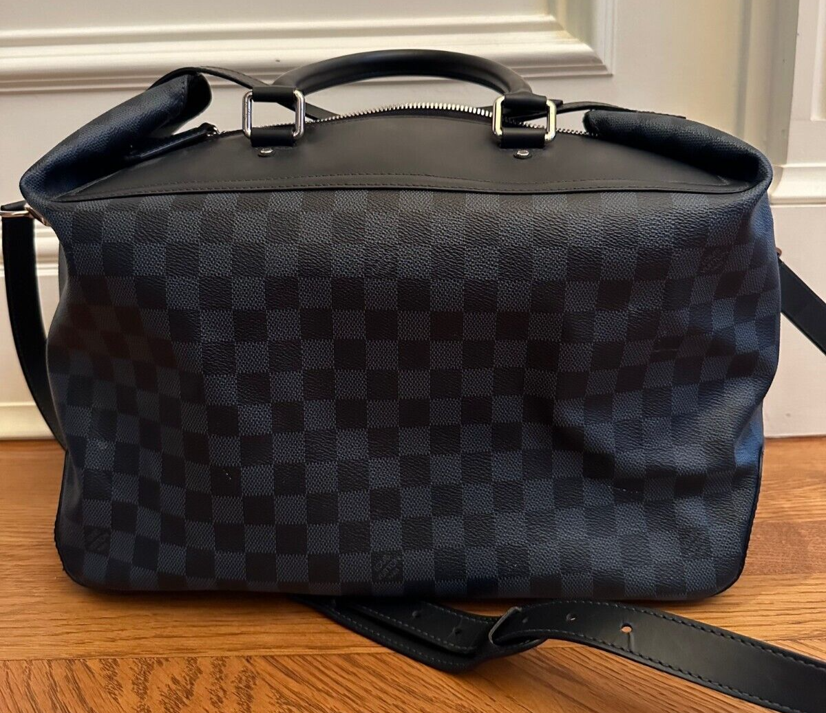 Authentic RARE COBALT LOUIS VUITTON Damier COBALT Neo Authentic RARE COBALT LOUIS VUITTON Damier COBALT Neo
