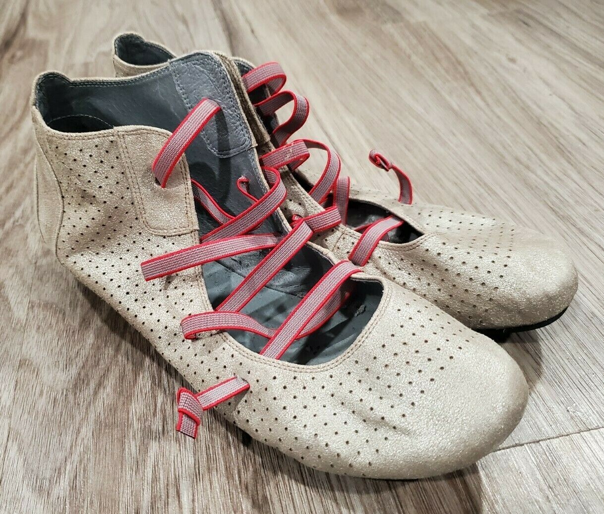 Sundance Shoes Size 39 Pewter LEather Perforated | eBay