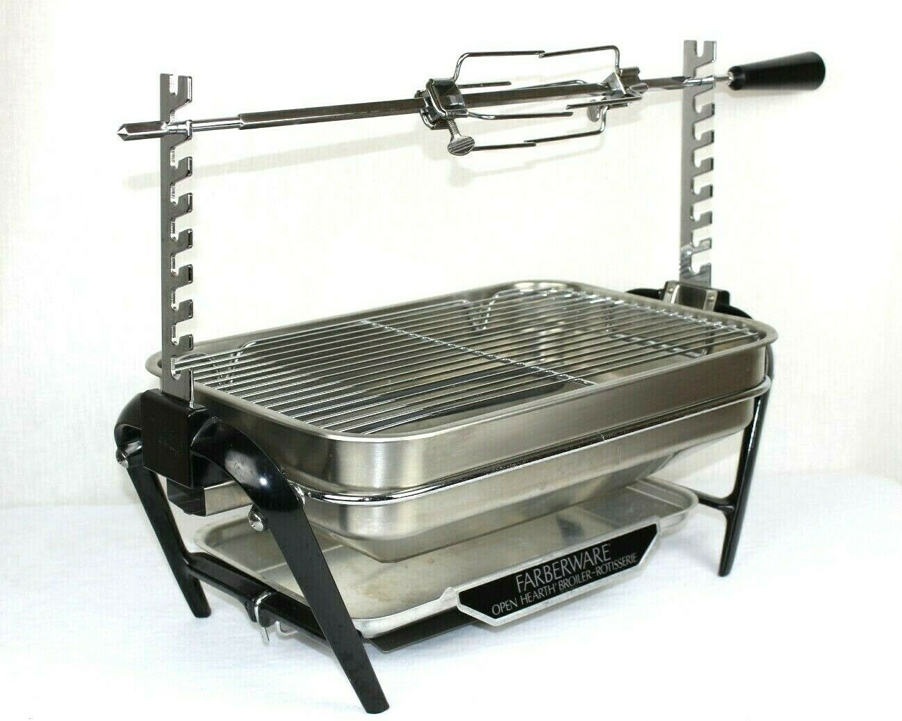 FARBERWARE Open Hearth Electric Rotisserie Complete Clean Model 455ND w/Basket