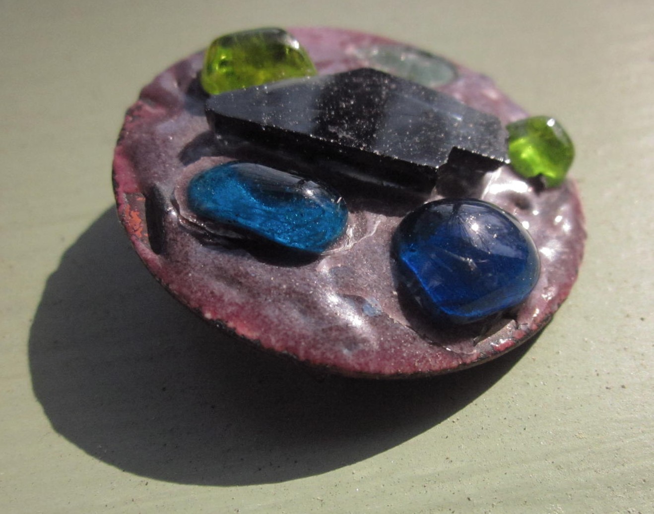 HAND CRAFTED GEMSTONES SLATE on COPPER ART PIN BROOCH 1 ½