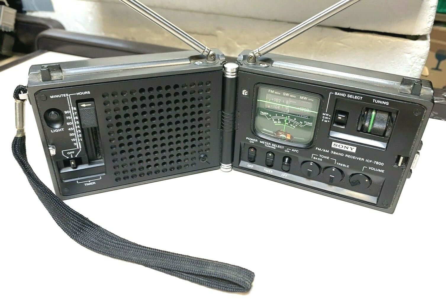 Radio FM SW AM SONY ICF-7800 de colección rara - estado de Radio FM SW AM SONY ICF-7800 de colección rara - estado de