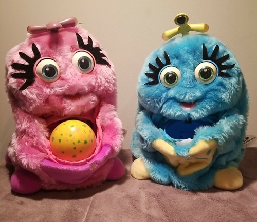 Vintage 1999 Wuv Luvs Electronic Plush Toy Blue-Pink 1 Egg