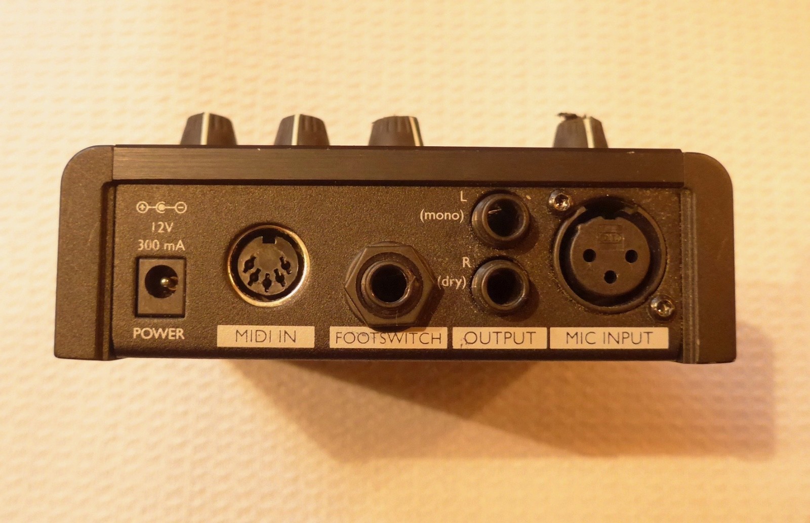 TC Helicon Harmony M