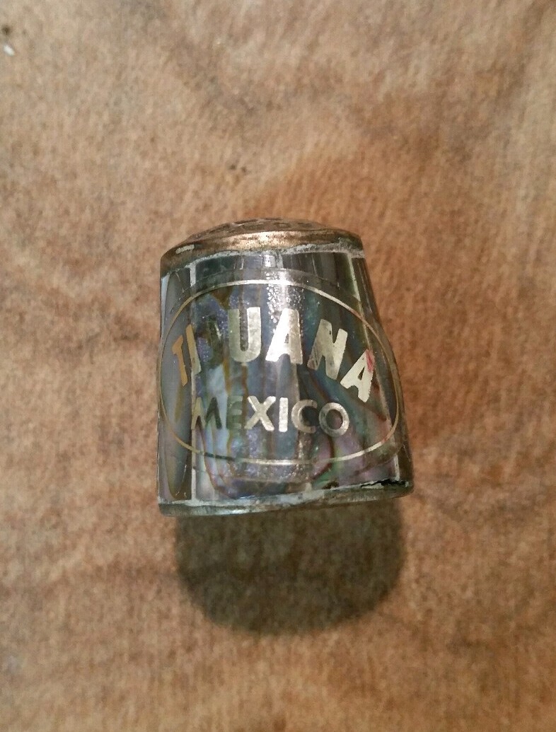 Collectible Tijuana Mexico Silver Tone Mother of Pearl Inlay Thimble