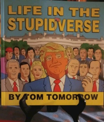 Life in the Stupidverse (This Modern World) - Paperback, by Tomorrow Tom - Good
