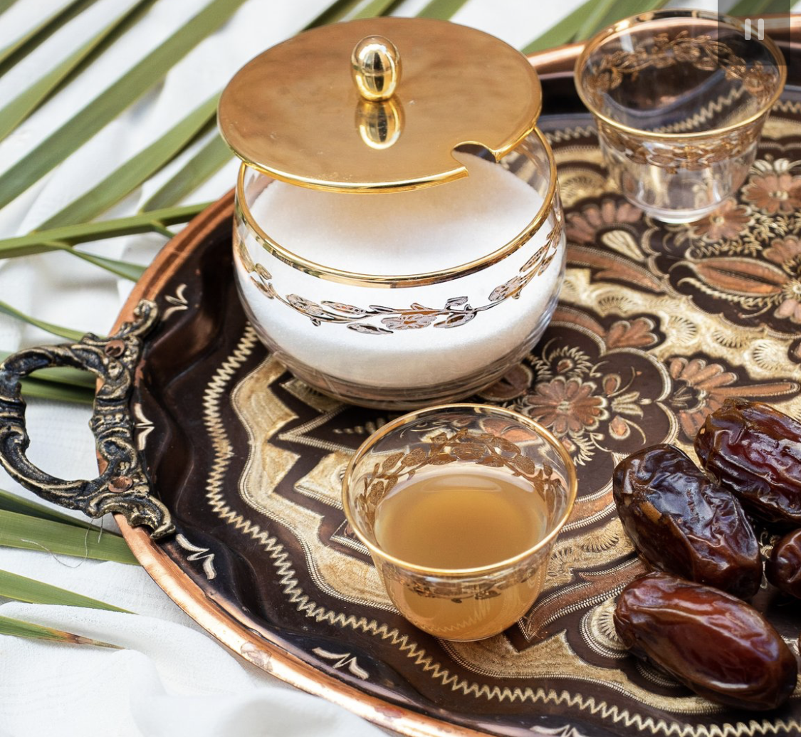 2x 11LB(22lb) MEDJOOL DATES.   M/S SIZE. CALIFORNIA FRESH. FREE FAST SHIPPING.