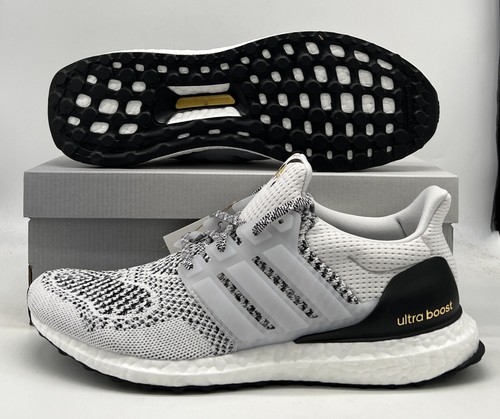 

Adidas Ultraboost 1.0 DNA Белые черные кроссовки GZ0449 Мужские размеры, Черный, adidas UltraBoost 1.0