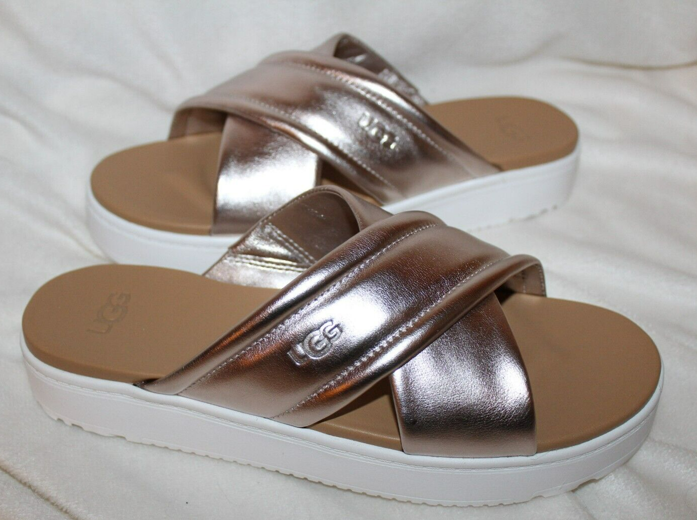 即発★追跡&関税込【UGG】ZAYNE CROSSBANDサンダル NIB UGG Women's Zayne Crossband Platform Leather Sandals