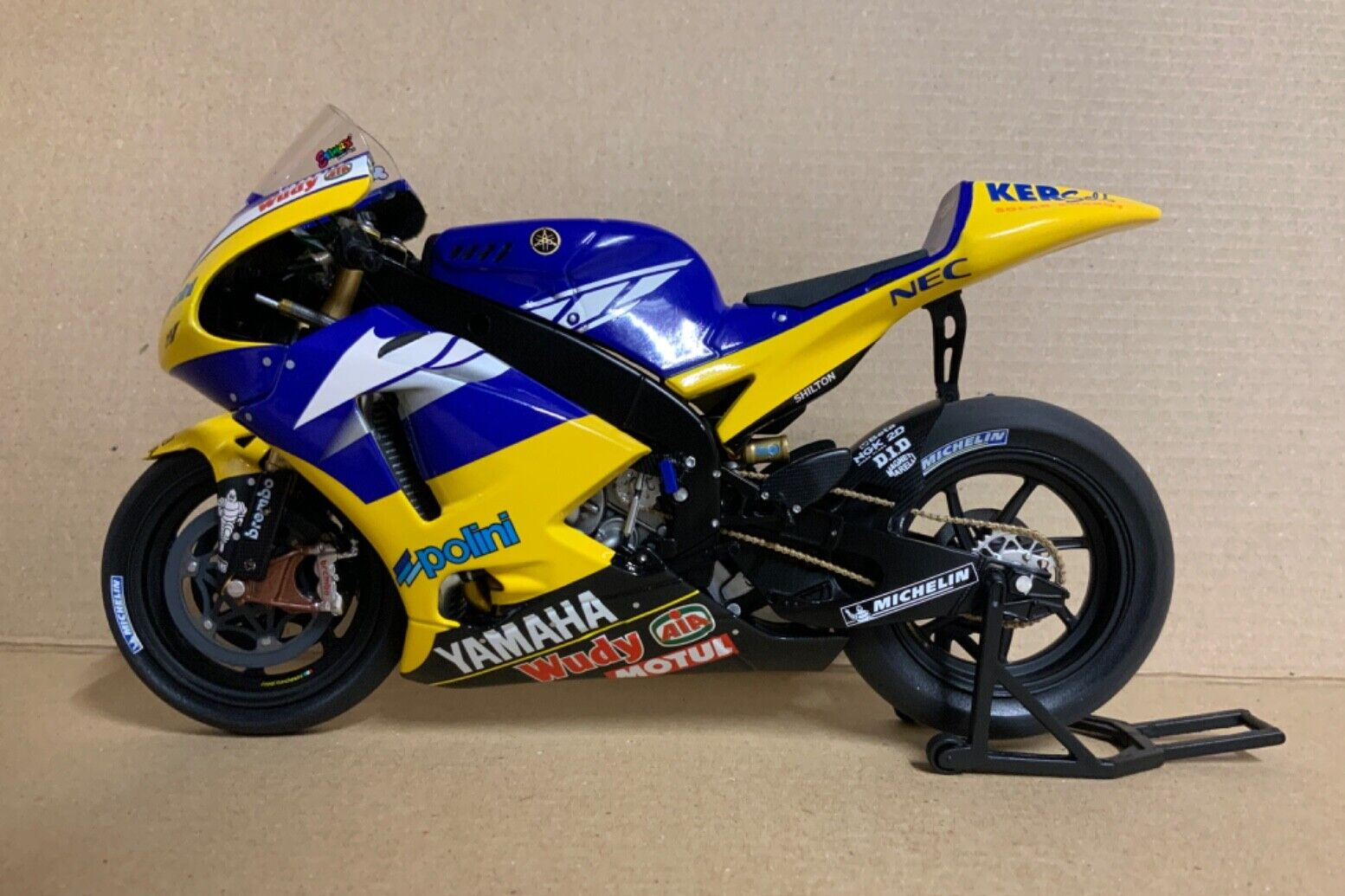 1:12 2008 MINICHAMPS MOTOGP TECH 3 YAMAHA YZR-M1 JAMES