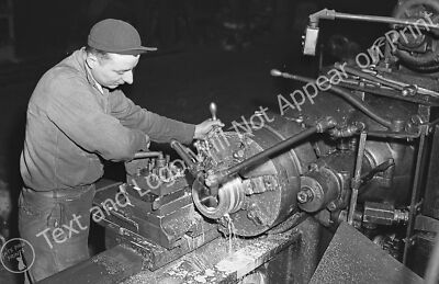 1941 Machine Shop, Keystone Drilling, Beaver Falls Old Photo 11" x 17" Reprint