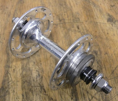 28h track hub