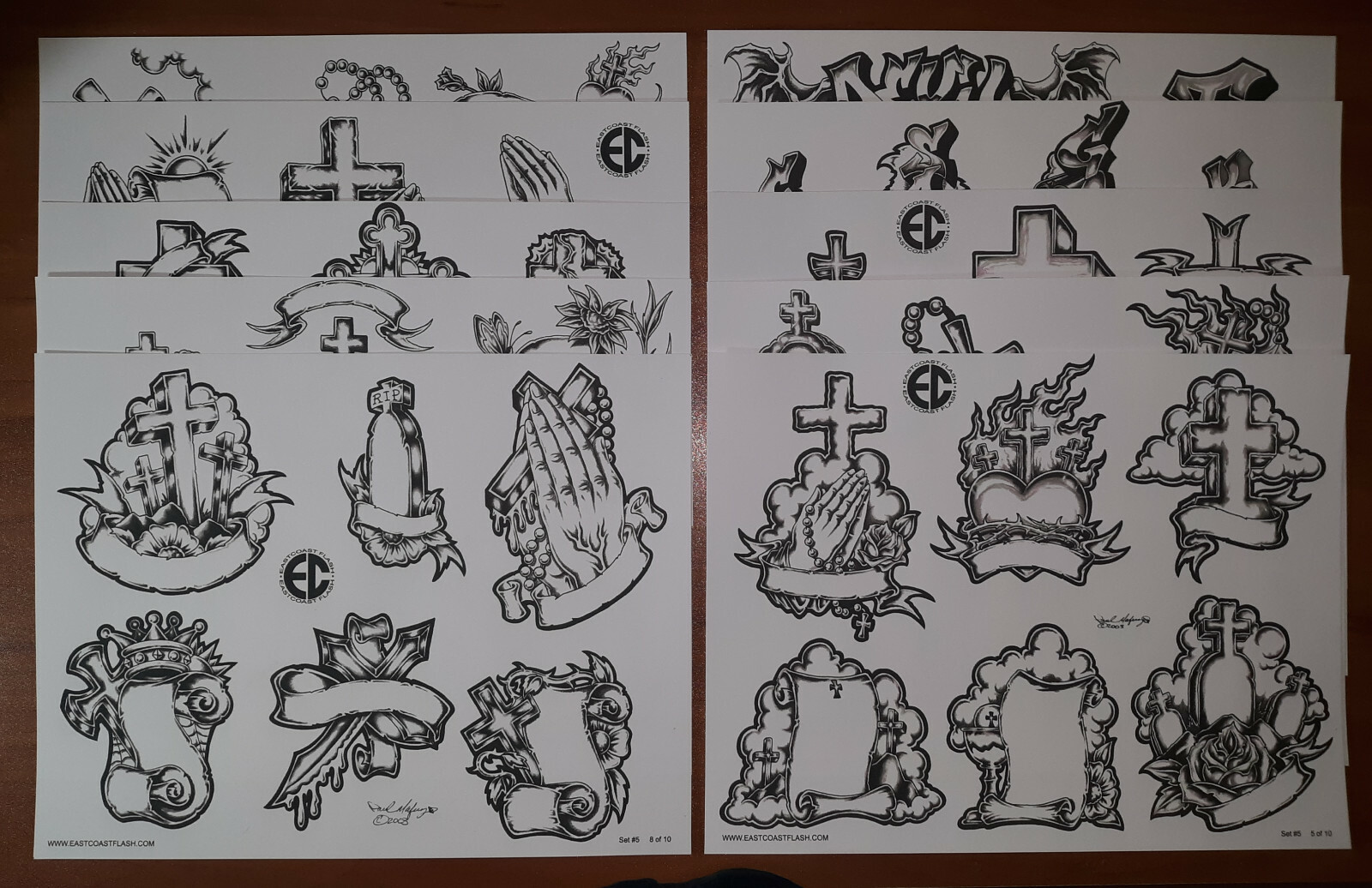 TATTOO FLASH POSTER【 Praying Hands 】 Tattoo Art Prints – Jesus Christ & Praying Hands