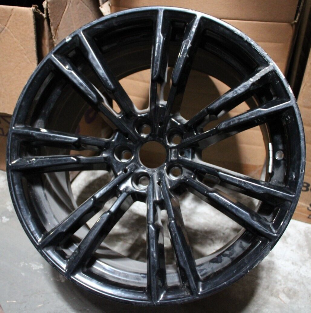 m様R ブラック Open Box 20 x 10.5 BMW M5 2018-2023 Factory OEM Rear Wheel
