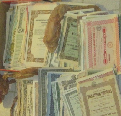 50 ALL DIFFERENT STOCK + BOND CERTIFICATES SETS ALL ANTIQUE FOREIGN MANY pre1950