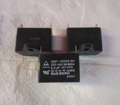 Lot of 3 ~ Dae Dong DMF-25305 SH Motor Run Capacitor, 250VAC, 50/60Hz
