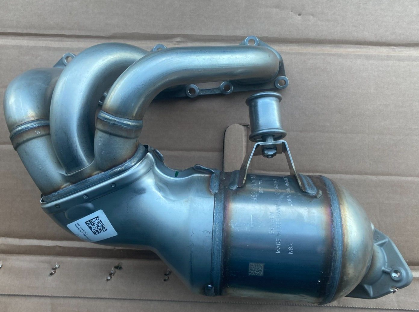 Porsche 982 718 GT4 Right Exhaust Manifold Header