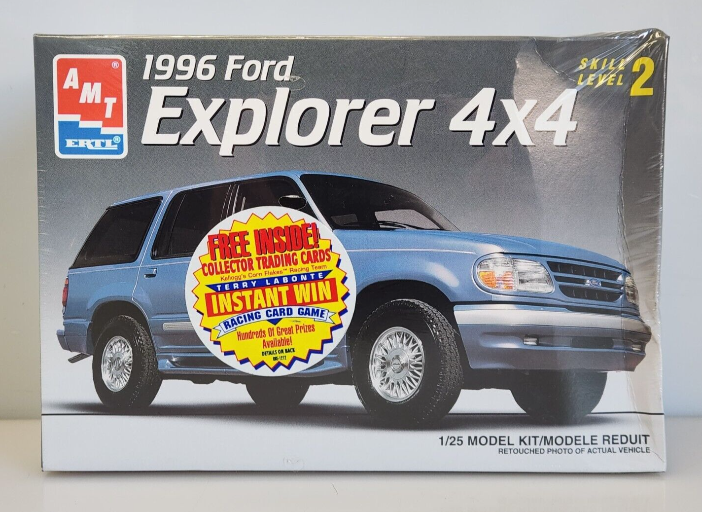 Merc AMT ERTL 1996 Ford Explorer 4x4 Truck 1/25 Plastic Model Kit