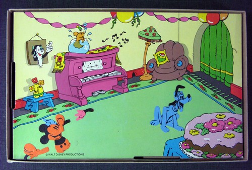 Mickey Mouse Colorforms color forms Set (Vintage, Collectible) Item # 465