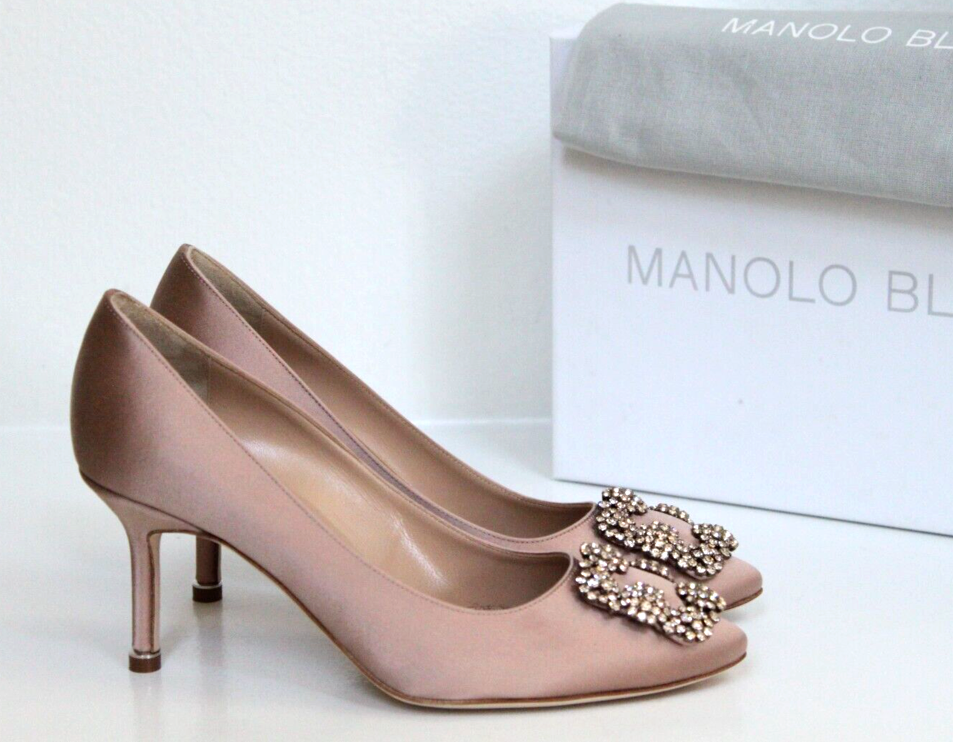 MANOLO BLAHNIK ハンシギ　36 New sz 6 / 36 Manolo Blahnik Nude Satin Brooch Hangisi
