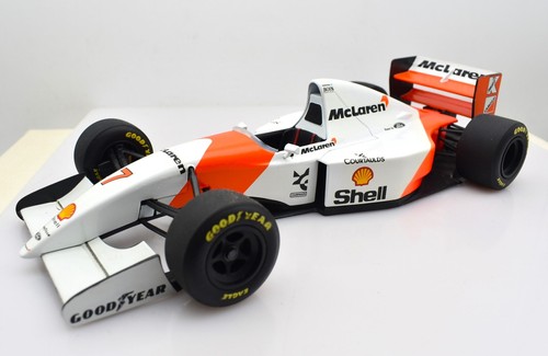 【値下げ！】Paul's model art 1/18マクラーレンMP4/8 Diecast car Formula 1 scale 1:18 McLaren MP4/8 Hakkinen
