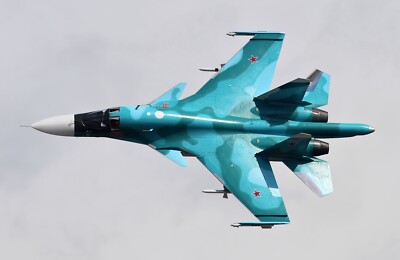 Trumpeter 1/144 Russian SU-34 Strike Flanker Fullback Fighter Bomber BAGGED kit