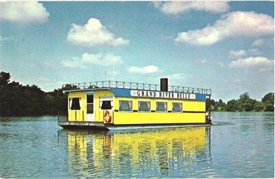 The Grand River Belle, Riverboat, Caledonia, Ontario, Canada Postcard