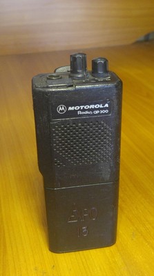 Motorola Radius GP300 P94YPC20D2AA 8 Ch UHF Radio with USED Battery. Buy it now for 30.0