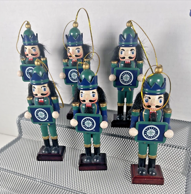 Mini 2024 wooden nutcrackers