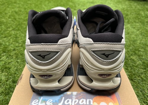 Pre-owned Mizuno Wave Prophecy Ls D1ga3337 03 Light Grey/black Unisex Running Shoes In Gray