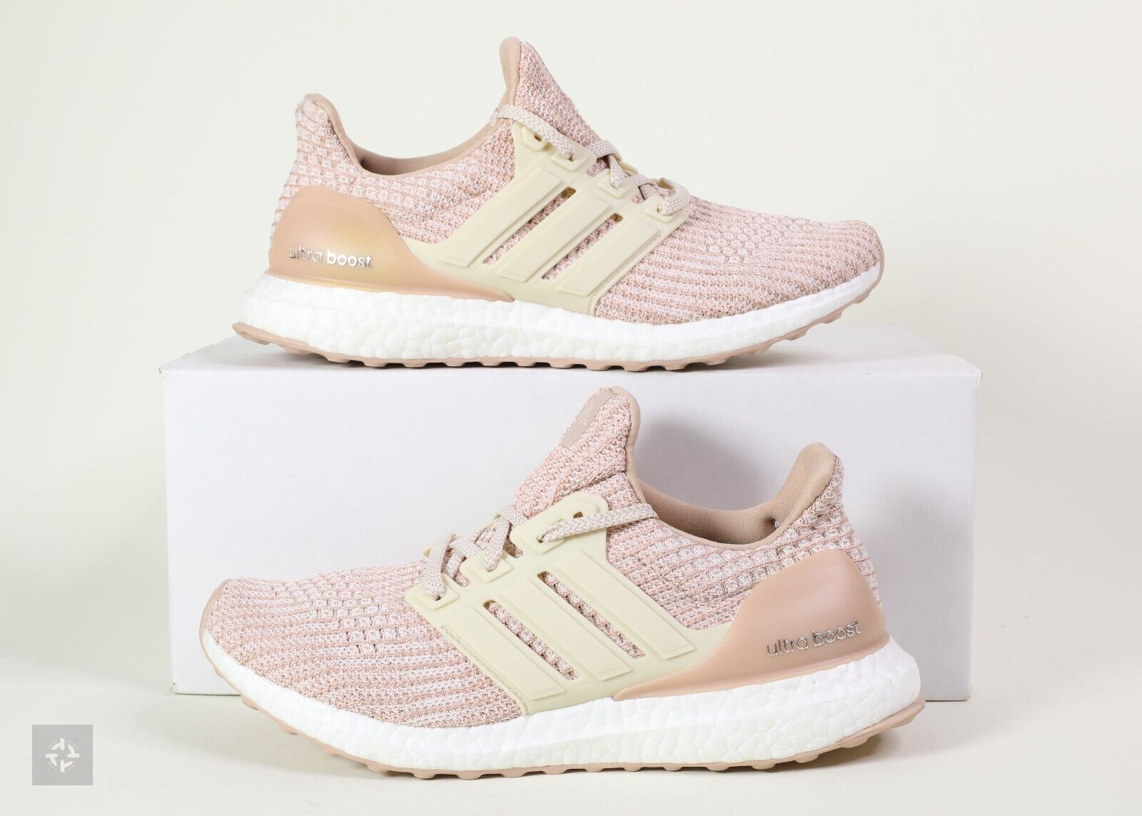 Adidas Ultraboost 4.0 Ash Peach SAMPLE Athletic Shoes Adidas Ultraboost 4.0 Ash Peach SAMPLE Athletic Shoes