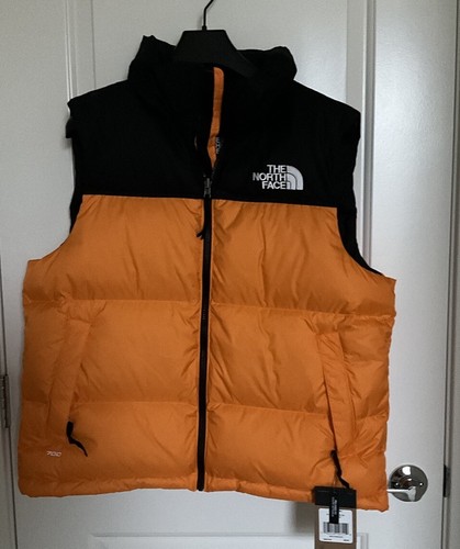 THE NORTH FACE Novelty Nuptse Vest サイズ L Supreme x The North Face Studded Nuptse Vest Size Medium