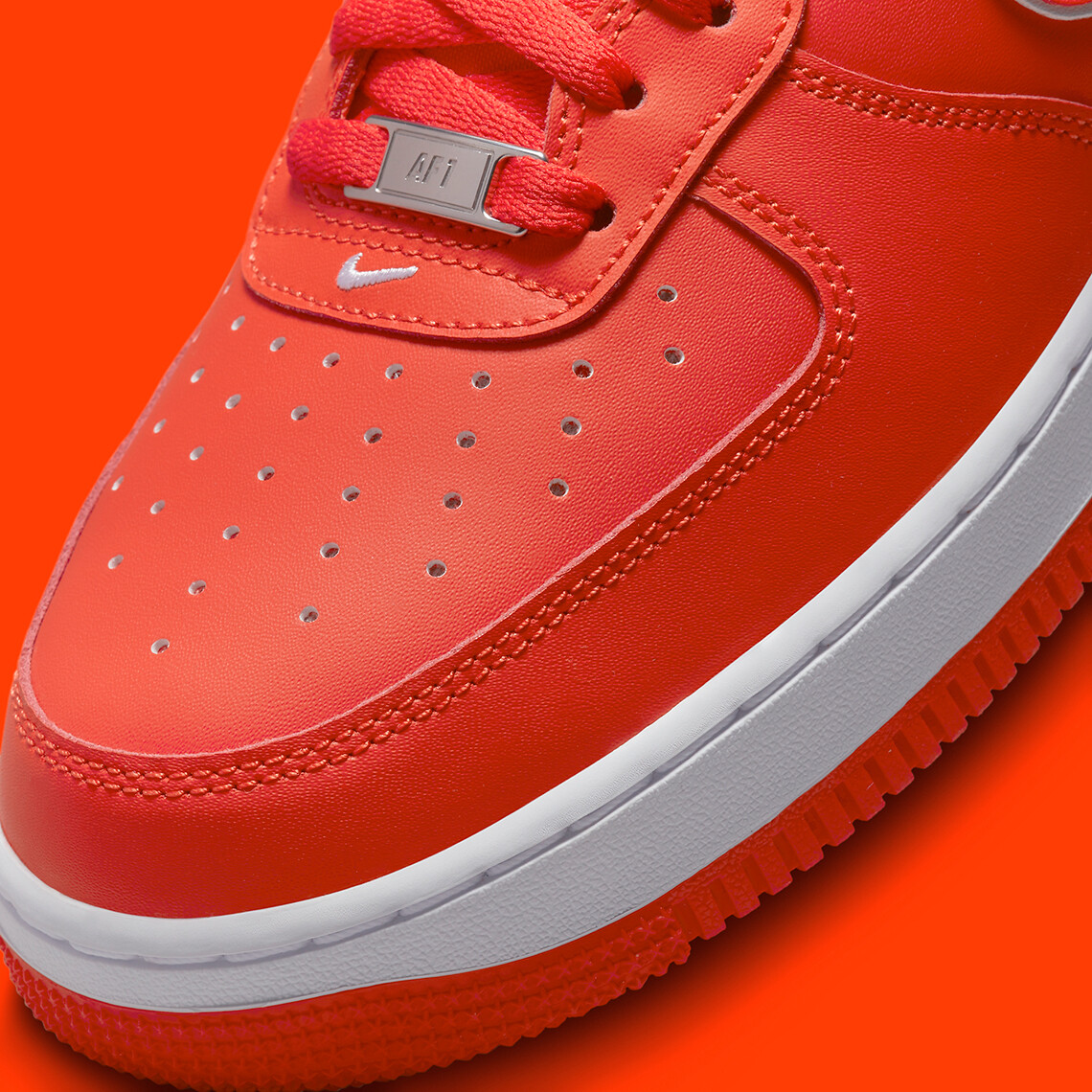 

Мужские кроссовки Nike Air Force 1 Low 07 Picante красно-белые DV0788-600 размер 11,5, Красный, Nike Air Force 1