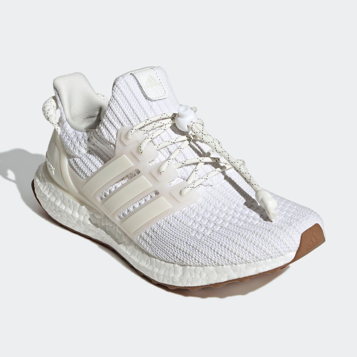 adidas IVYPARKスニーカー ホワイト ロゴ入り保存袋、 備品付き adidas IVYPARKスニーカー ホワイト 保存袋、 備品付き - メルカリ