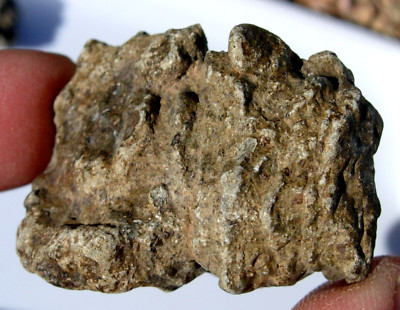 34.7 grams 39x33x24mm Amgala 001 Martian Shergottite as found Mars Meteorite COA