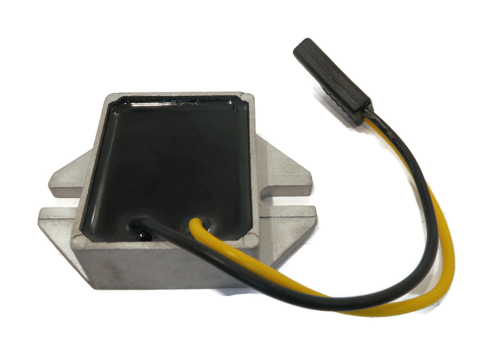 VOLTAGE REGULATOR fit Polaris 20002005 XC SP 600 20012005 XC SP 700