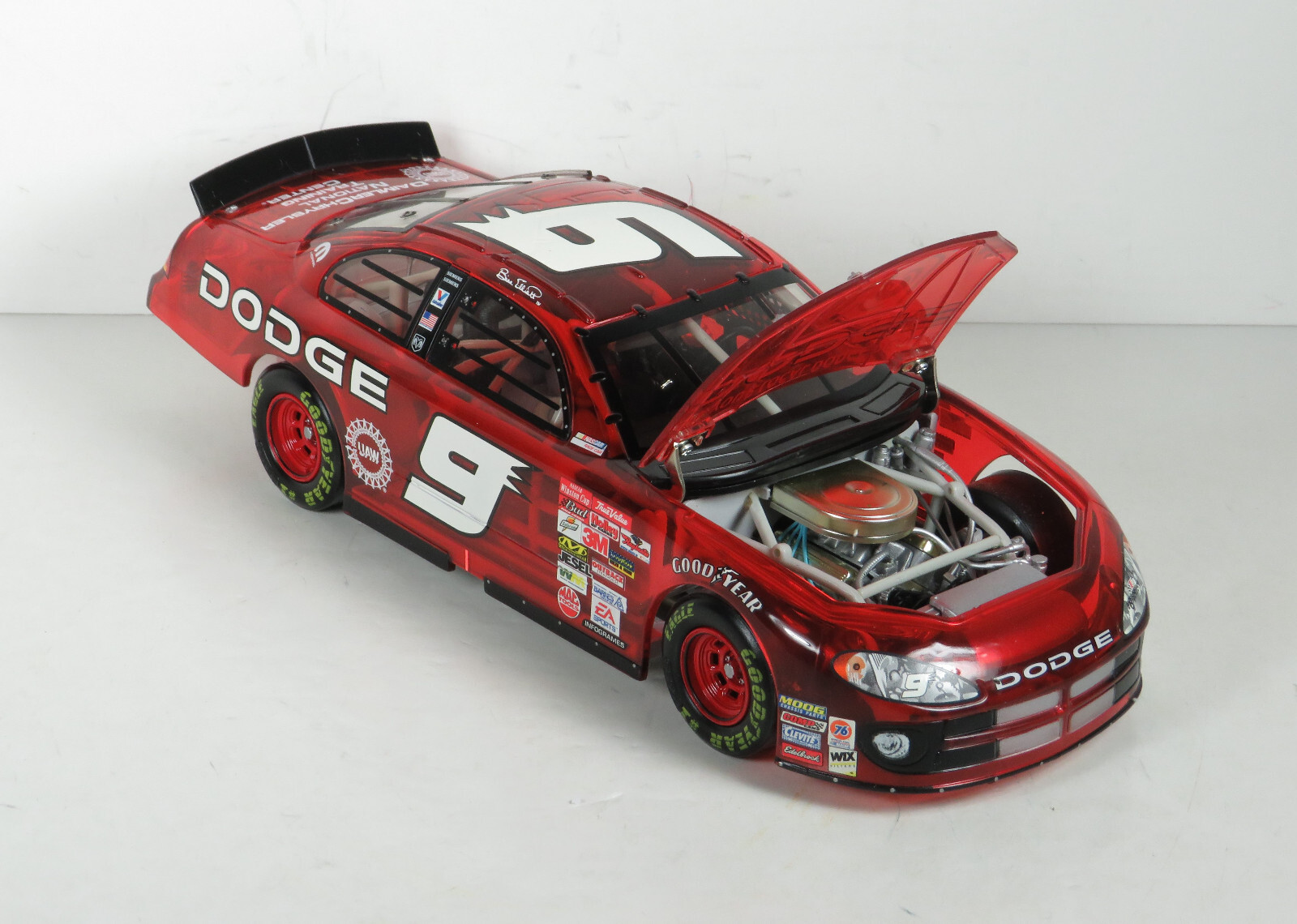 ナスカー　Bill Elliott 02ダッジ Bill Elliott 2002 #9 Dodge Race Car 1/24 Scale BWB Action