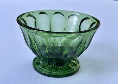 Anchor Hocking Emerald Green Glass Thumbprint Pedestal Candy Dish Bowl Vintage