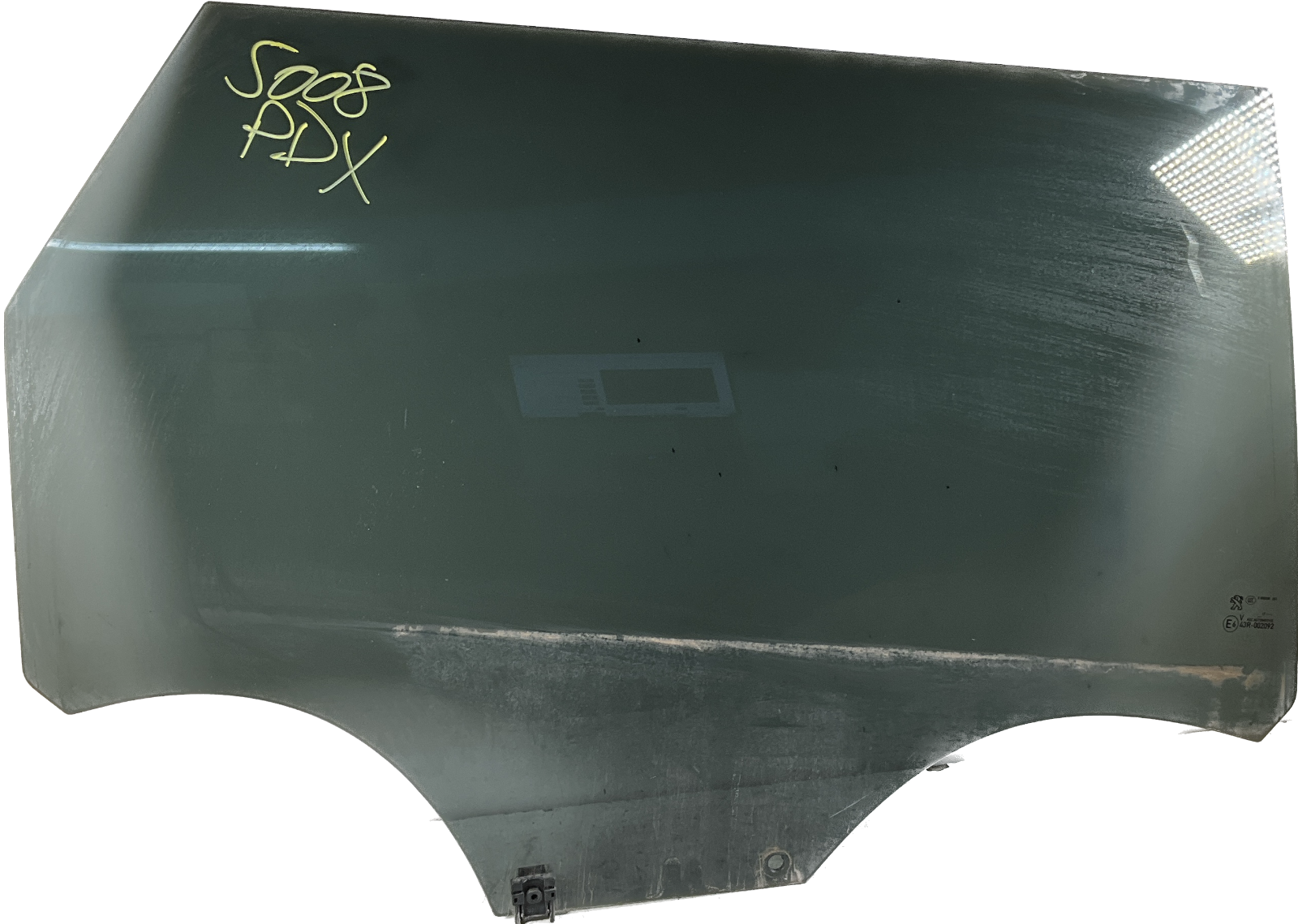 RICAMBIO USATO VETRO SCENDETE POSTERIORE DESTRO OSCURATO PEUGEOT 5008 ANNO 2017