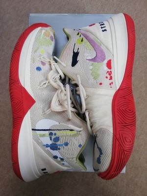 Men 12.0US Nike Bandulu Kyrie 5 Multi/Red
